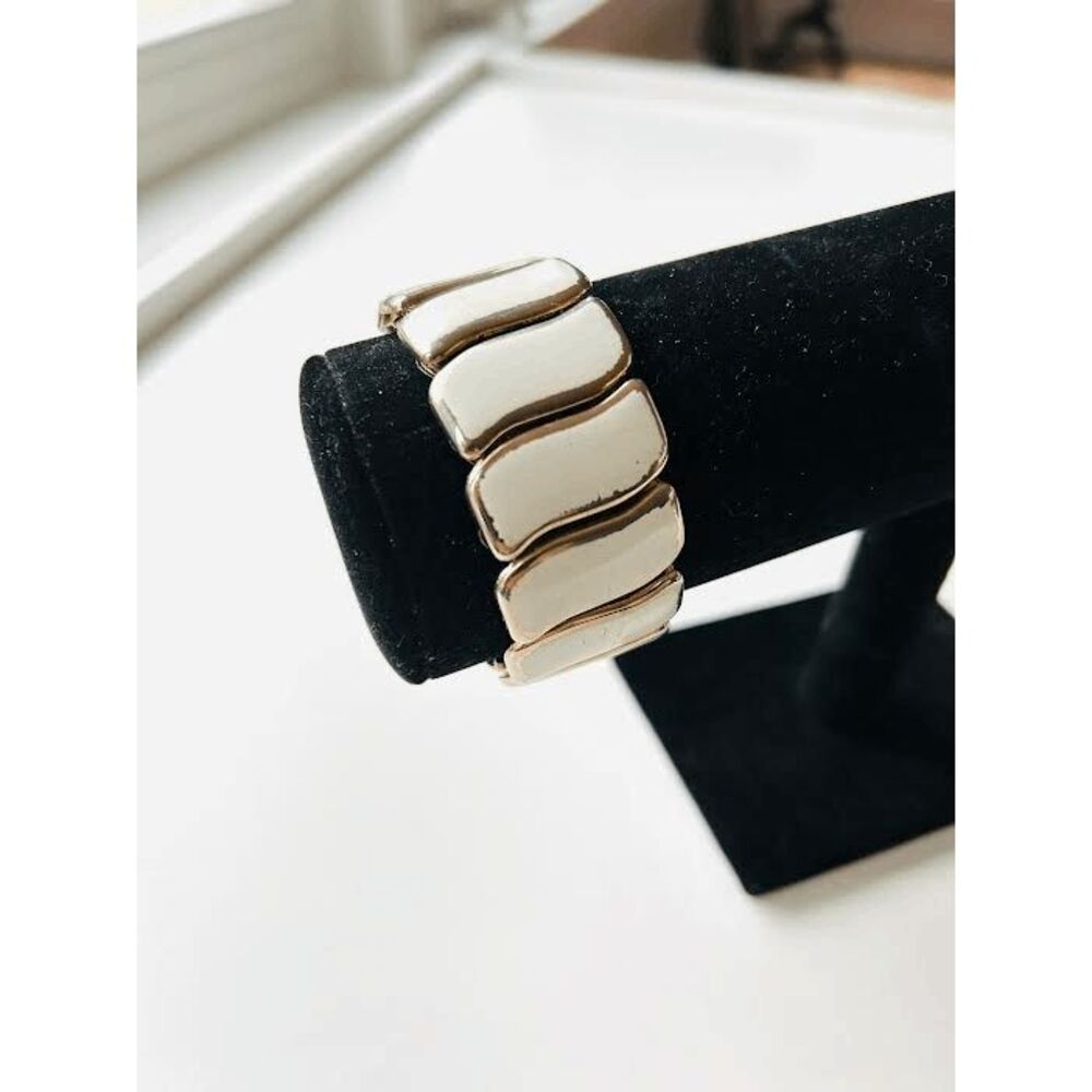 Vintage Marked Made In Japan Spiedel Stretch Enameled Bracelet